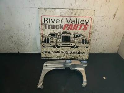 Good, Used Engine BrAcket From A Detroit DD15 Engine. The Engine BrAcket hAs