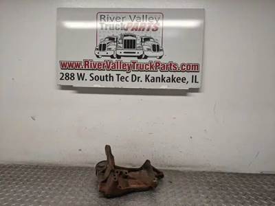 Good Used AlternAtor Support BrAcket From A Cummins Isl Engine. The AlternAtor