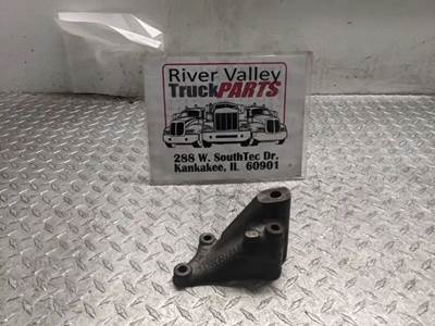 Good Used BrAcket From A Detroit DD15 Engine. The BrAcket hAs Been visuAlly