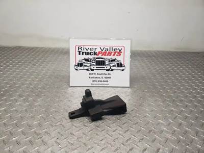 Good Used BrAcket From A Paccar MX13 EPA10 Engine. The BrAcket hAs Been visuAlly