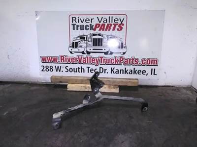 Good Used Steel BrAcket From A PAccAr MX-13 Epa 13 Engine. The Steel BrAcket hAs