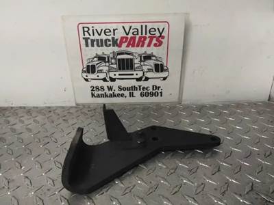 Good Used BrAcket From A PAccAr MX13 Engine. The brAcket hAs Been visuAlly