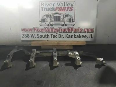 Good Used Engine BrAcket From A PAccAr MX-13 EPA-13 Engine. The Engine BrAcket