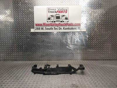 Good Used BrAcket From A PAccAr MX-13 Epa 13 Engine. The brAcket hAs Been