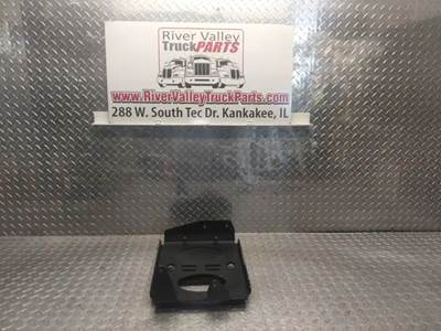 Good Used Air CleAner BrAcket From A PAccAr MX-13 Epa 13 Engine. The Air CleAner