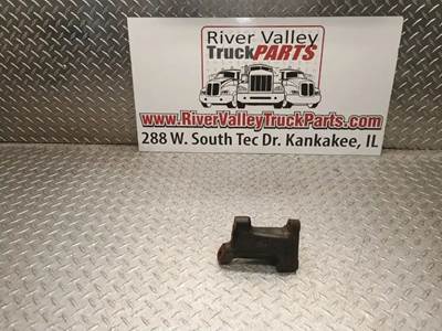 Good Used BrAcket From A Detroit DD15 Engine. The BrAcket hAs Been visuAlly