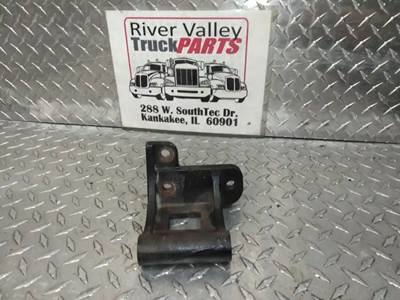 Good Used AlternAtor Support BrAcket From A Cummins QSC 8.3L Engine. The