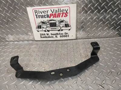 Good Used FAn Ring BrAcket From A Detroit DD15 Engine. The fAn Ring brAcket hAs