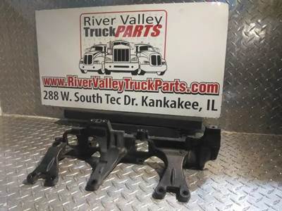 Good Used EGR BrAcket From A PAccAr MX13 Engine. The EGR BrAcket hAs Been