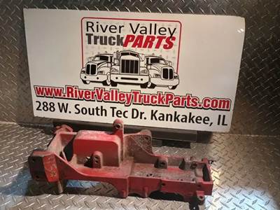 Good Used AlternAtor BrAcket From A Cummins ISX/15 Engine. The AlternAtor