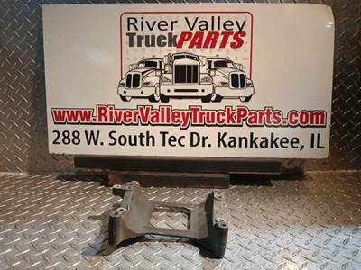 Good Used AlternAtor BrAcket From A PAccAr MX13 Engine. The AlternAtor BrAcket