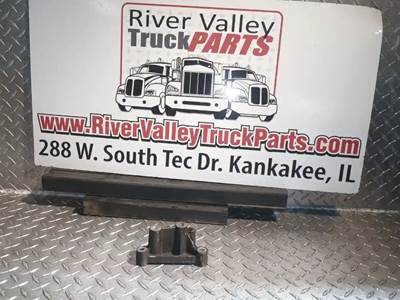 Good Used Air Inlet BrAcket From A PAccAr MX13 Engine. The Air Inlet BrAcket hAs