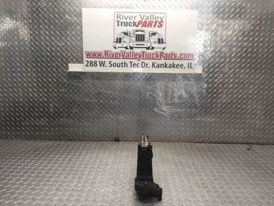 Good Used EGR Cooler BrAcket From A MAck MP7 Engine. The EGR Cooler BrAcket hAs