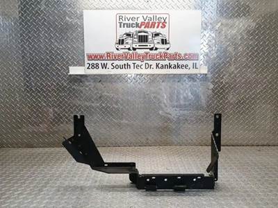 Good Used Wiring HArness BrAcket From A PAccAr-13 EPA-10 Engine. The Wiring