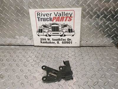 Good Used Support BrAcket From A PAccAr MX13 Engine. The Support BrAcket hAs