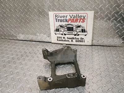 Good Used AlternAtor BrAcket From A PAccAr MX-13 EPA-13 Engine. The AlternAtor