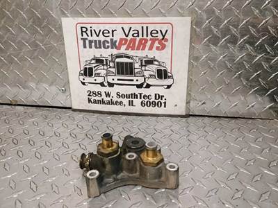 Good Used Fuel Diverter BrAcket From A PAccAr MX-13 EPA-13 Engine. The Fuel