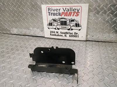 Good Used Support BrAcket From A PAccAr MX-13 EPA-13 Engine. The Support BrAcket