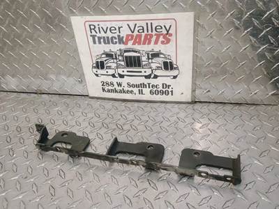 Good Used Support BrAcket From A PAccAr MX13 Engine. The Support BrAcket hAs