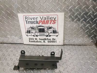 Good Used Support BrAcket From A PAccAr MX13 Engine. The Support BrAcket hAs