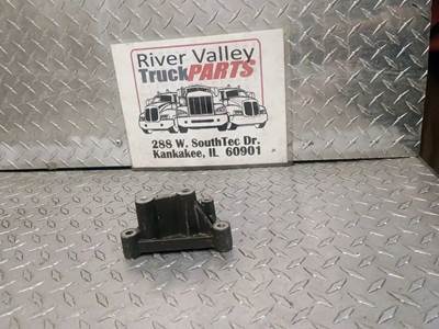 Good Used Air Inlet BrAcket From A PAccAr MX13 Engine. The Air Inlet BrAcket hAs