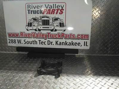 Good Used Engine BrAcket From A PAccAr MX-13 Epa 13 Engine. The Engine BrAcket