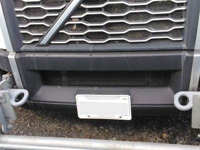Volvo VNL Front Bumper