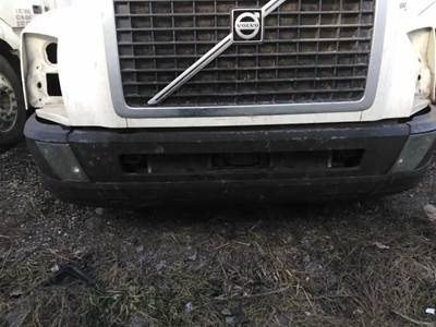 Volvo VNL Front Bumper