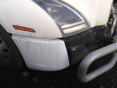 Volvo VNL Front Bumper