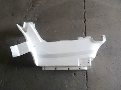 Volvo VNL Right Cab Fairing