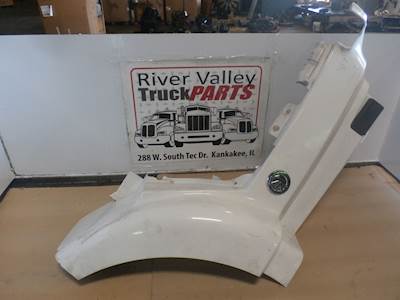 Volvo VNL630 Cab Fairing