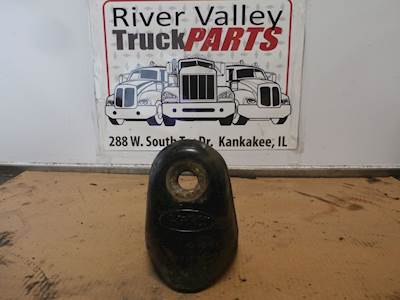 Peterbilt 379 Cab Mount