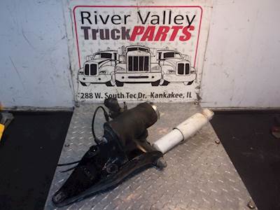 Peterbilt 386 Cab Mount