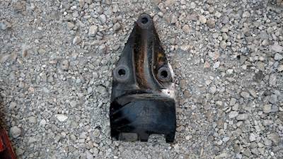 Peterbilt 387 Cab Mount