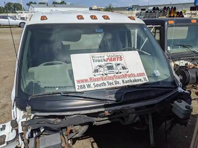 Chevrolet C6500 Cab Assembly