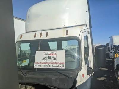 Freightliner Cascadia 113 Cab Assembly