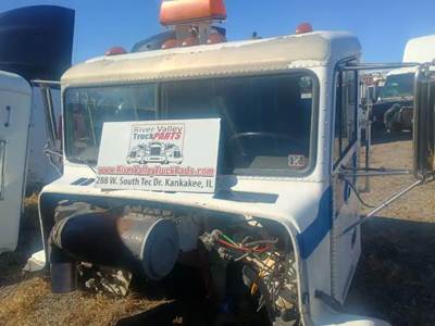 Freightliner FLD112 Cab Assembly