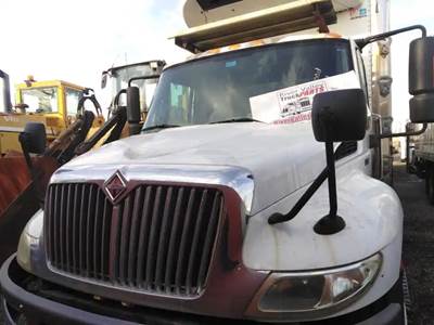 International 4000 Series Cab Assembly