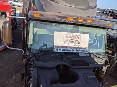 International 9200i Cab Assembly