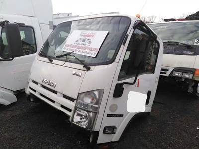 Isuzu NPR HD Cab Assembly for a 2014 Isuzu NPR-HD