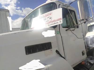 Mack CH612 Cab Assembly