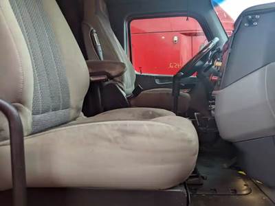 Peterbilt 579 Cab Assembly