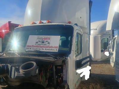 Peterbilt 579 Cab Assembly