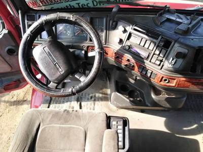 Volvo VNL Cab Assembly