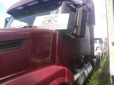 Volvo VNL Cab Assembly