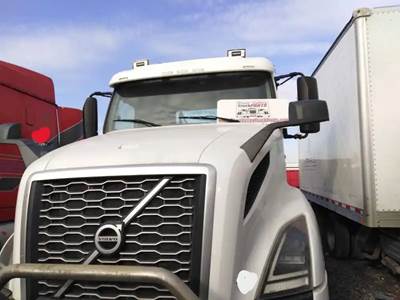 Volvo VNL Cab Assembly
