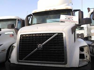 Volvo VNL Cab Assembly