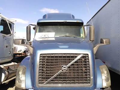 Volvo VNL Cab Assembly