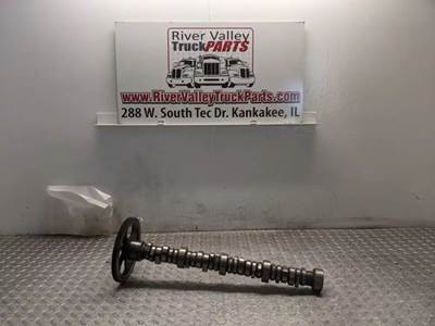International Camshaft for a 2004 Ford F-650