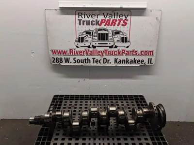 International DT466 Crankshaft